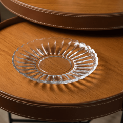 Prato De Vidro Para Sobremesa Pétala 20cm - Wolff - 20580